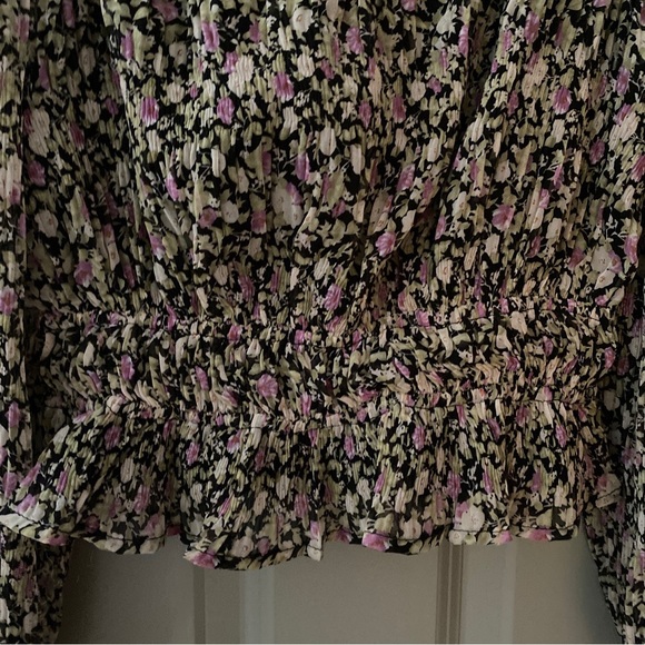 ASTR the Label Elva Flora Long Sleeve Top/Black Floral/Size XS - Picture 7 of 10